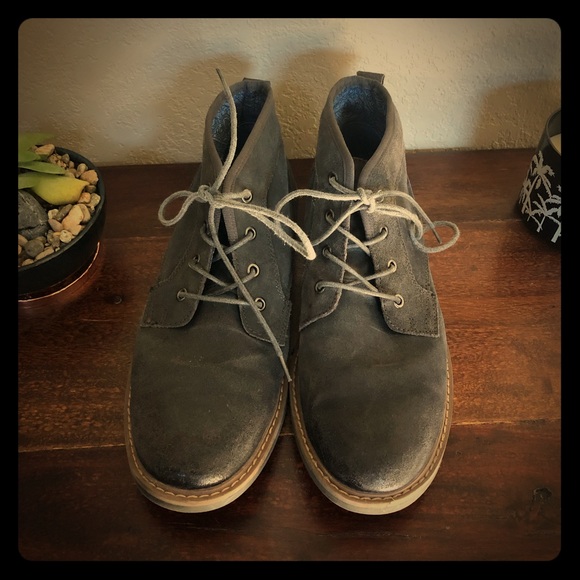 Original Penguin Other - Original Penguin Gray Melvin Suede Chukka Boots